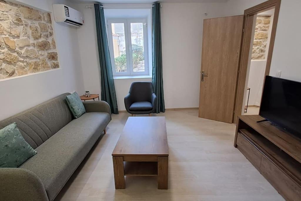 Skalinada Apartment Kampielo Corfu  Eksteriør billede